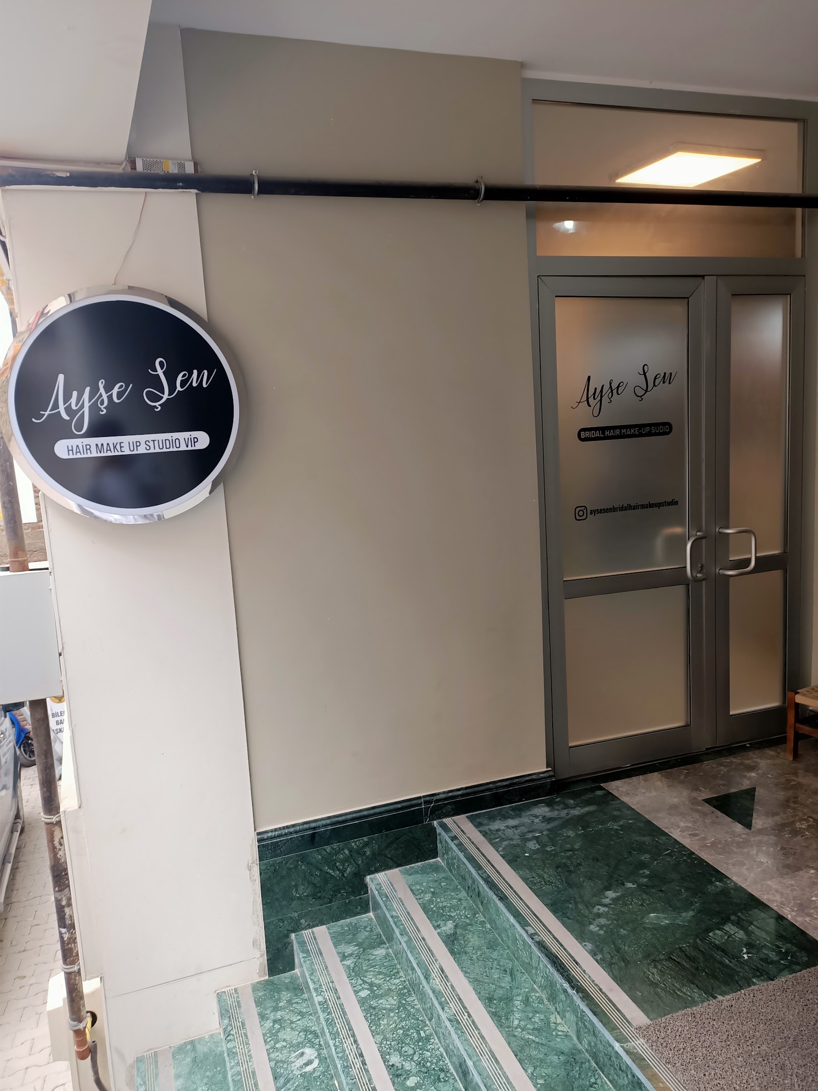 Ayşe ŞEN Hair Make Up Studio